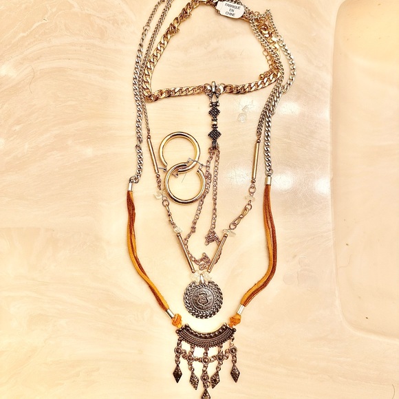 Free people jewerly set FREE with a $400 purchase. Nwt - Picture 3 of 10